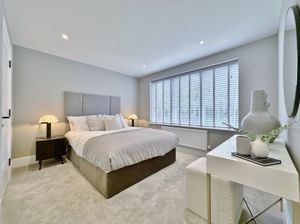 Photo 24- click for photo gallery